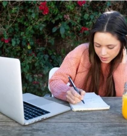 Coursework-writing-service-UK1